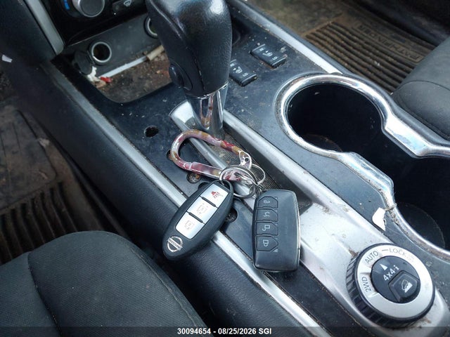 5N1DR2MM0HC663123 Nissan Pathfinder S/sv/sl/platinum