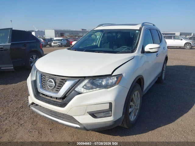5N1AT2MVXJC727106 Nissan Rogue Sv/sl