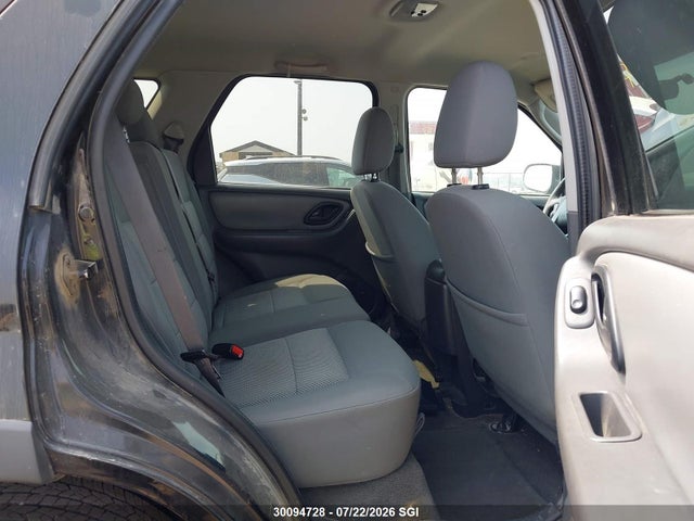 2007 Ford Escape Xlt მანქანა იყიდება აუქციონზე, vin: 1FMYU93187KB04939, აუქციონის ნომერი: 30094728