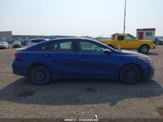 2021 Kia Forte Fe/lxs მანქანა იყიდება აუქციონზე, vin: 3KPF24ADXME343456, აუქციონის ნომერი: 30094731