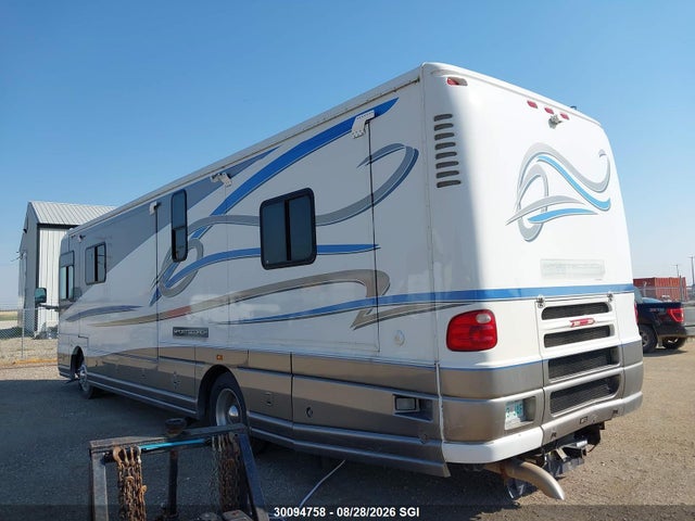 Aukcja sprzedaży 2002 Freightliner Chassis X Line Motor Home, vin: 4UZAAHAK92CJ56888, numer aukcji: 30094758