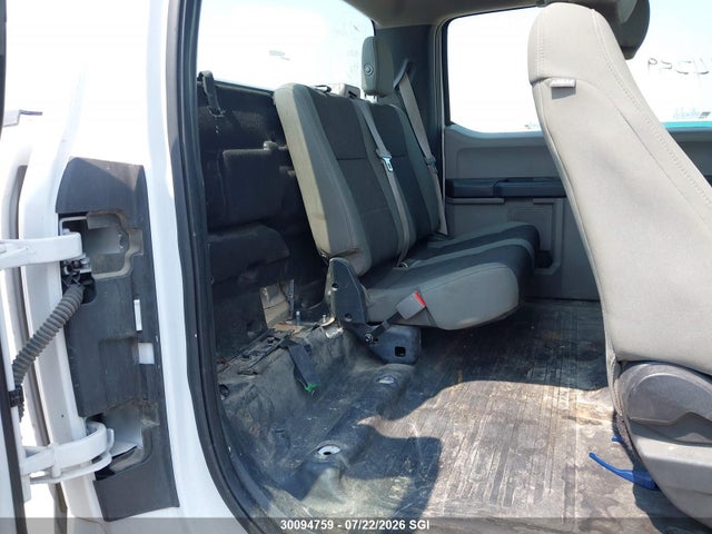 Ford F150 Super Cab 2017 1FTEX1CF8HKC38153 Image 8