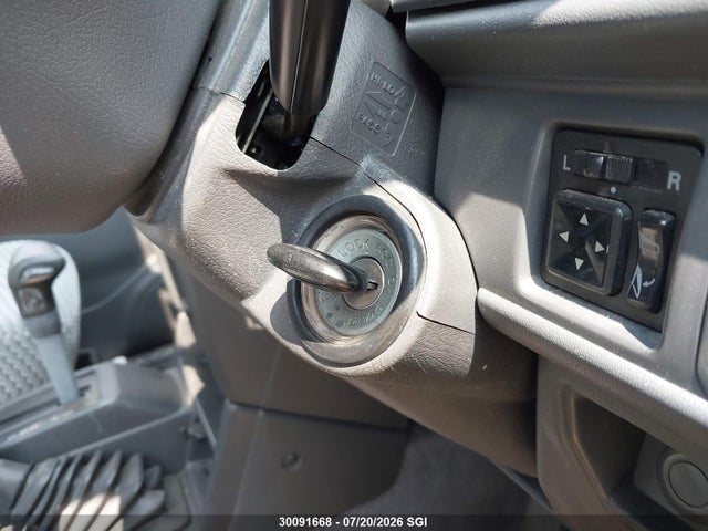 1995 Mitsubishi Pajero მანქანა იყიდება აუქციონზე, vin: V254200212, აუქციონის ნომერი: 30091668
