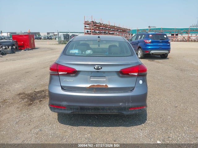 KIA Forte Lx/s 2017 3KPFL4A73HE092809 Image 16