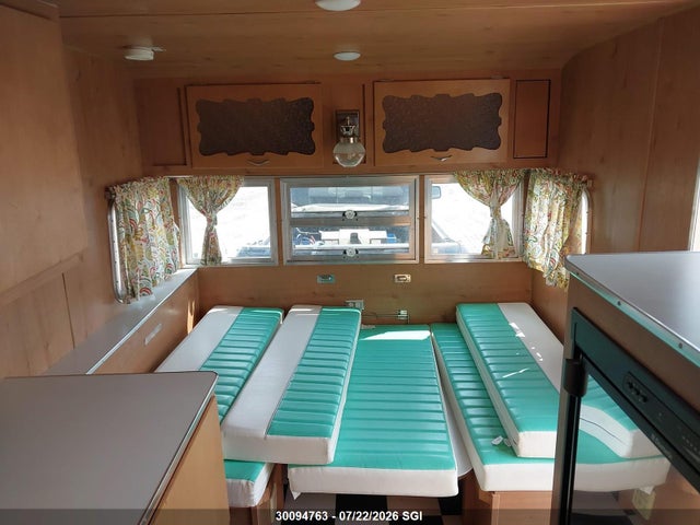 Forest River Inc. Shasta 2015 5ZT2SAEC8FE610945 Image 5