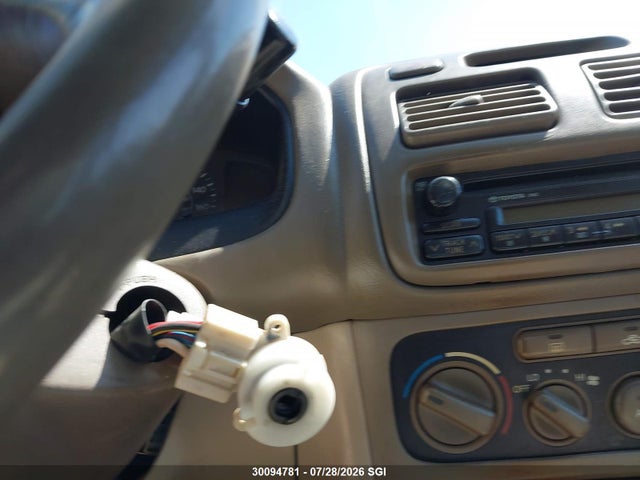 Продаж на аукціоні авто 2001 Toyota Corolla Ce/le/sport, vin: 2T1BR12E81C818211, номер лоту: 30094781