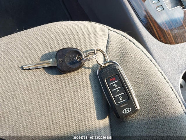 30094791 :رقم المزاد ، 5XYZGDAG7CG165807 vin ، 2012 Hyundai Santa Fe Gls مزاد بيع