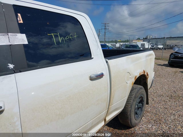 1C6RR7TT3ES151011 RAM 1500 Slt