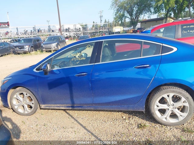 Chevrolet Cruze Premier 2017 3G1BF5SM8HS532792 Image 13