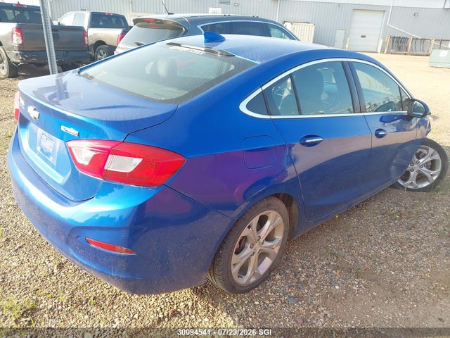 Chevrolet Cruze Premier 2017 3G1BF5SM8HS532792 Image 4