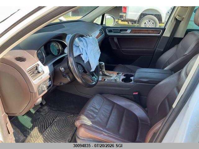 Aukcja sprzedaży 2013 Volkswagen Touareg V6 Tdi, vin: WVGEP9BP2DD013052, numer aukcji: 30094835