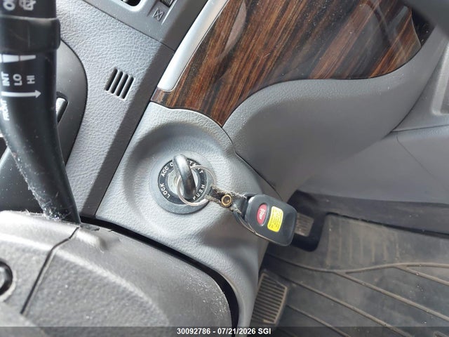 30092786 :رقم المزاد ، 5NMSGDAG0AH339169 vin ، 2010 Hyundai Santa Fe Gls مزاد بيع