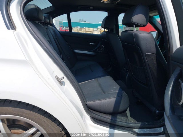 30094850 :رقم المزاد ، WBAPM735X9A366376 vin ، 2009 Bmw 335 I مزاد بيع