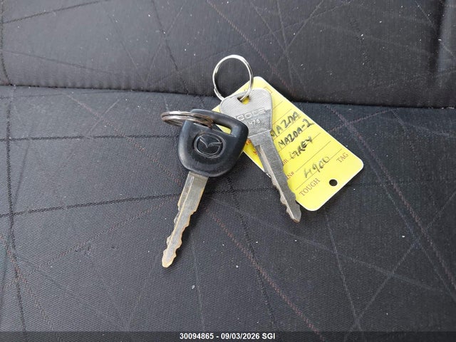 30094865 :رقم المزاد ، JM1DE1HY3B0113673 vin ، 2011 Mazda Mazda2 مزاد بيع