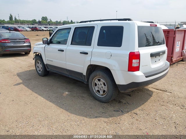 30094583 :رقم المزاد ، 1C4NJPAB4FD358246 vin ، 2015 Jeep Patriot مزاد بيع