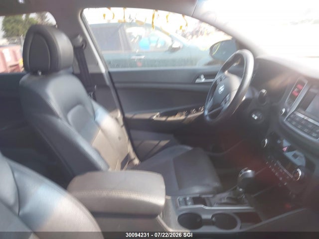 Aukcja sprzedaży 2017 Hyundai Tucson Limited/sport And Eco/se, vin: KM8J3CA26HU343375, numer aukcji: 30094231