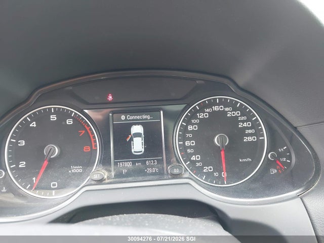 2013 Audi Q5 Premium Plus მანქანა იყიდება აუქციონზე, vin: WA1VFCFP8DA004219, აუქციონის ნომერი: 30094276