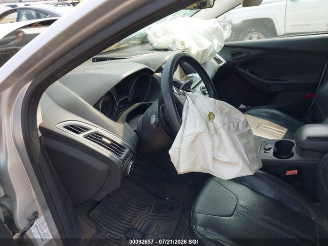 2012 Ford Focus Titanium მანქანა იყიდება აუქციონზე, vin: 1FAHP3N23CL383242, აუქციონის ნომერი: 30092657