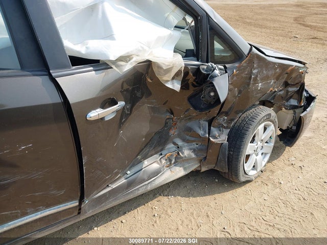 30089771 :رقم المزاد ، KNAFG528997242678 vin ، 2009 Kia Rondo Lx/ex مزاد بيع