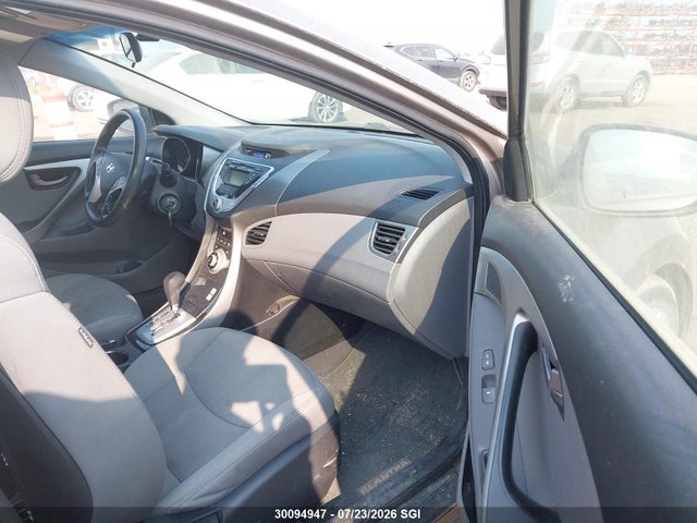 30094947 :رقم المزاد ، 5NPDH4AE8CH063933 vin ، 2012 Hyundai Elantra Gls/limited مزاد بيع