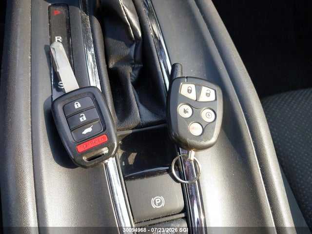 30094968 :رقم المزاد ، 3CZRU6H3XGM115039 vin ، 2016 Honda Hr-v Lx مزاد بيع