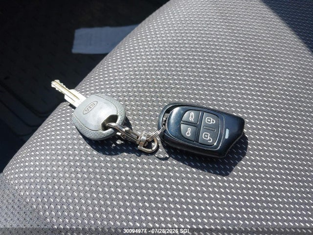 30094977 :رقم المزاد ، KNADE163576188822 vin ، 2007 Kia Rio 5 Sx مزاد بيع
