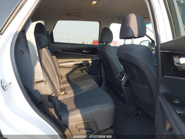KIA Sorento L/lx 2019 5XYPGDA33KG481823 Image 8