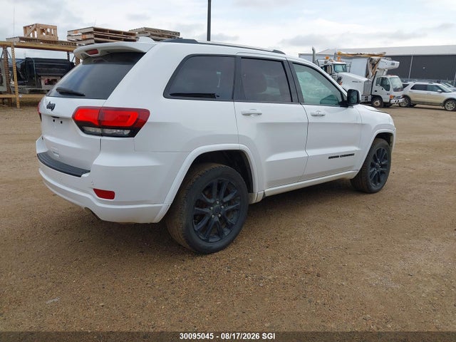 1C4RJFAG6JC219855 Jeep Grand Cherokee Laredo
