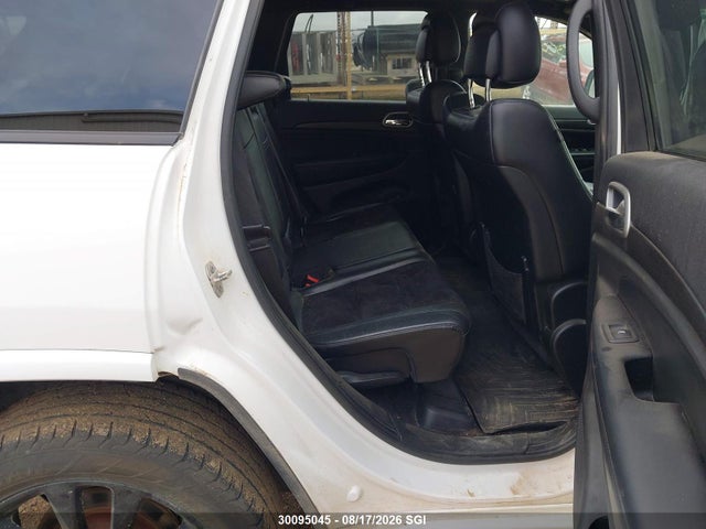 1C4RJFAG6JC219855 Jeep Grand Cherokee Laredo