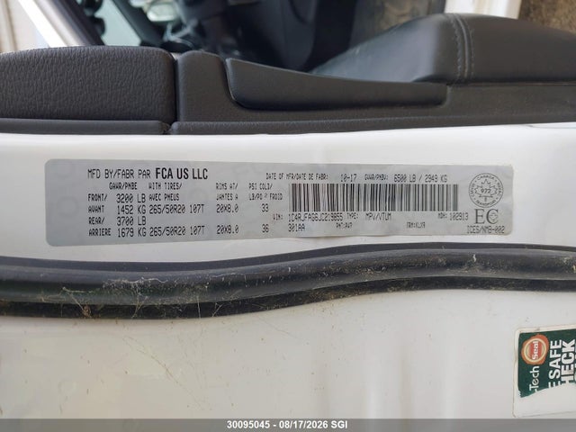 1C4RJFAG6JC219855 Jeep Grand Cherokee Laredo