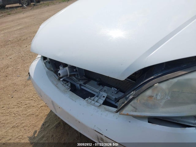 30092952 :رقم المزاد ، 1FAFP36N75W171641 vin ، 2005 Ford Focus Zxw مزاد بيع