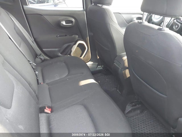 30093974 :رقم المزاد ، ZACCJBBT7GPC46156 vin ، 2016 Jeep Renegade Latitude مزاد بيع