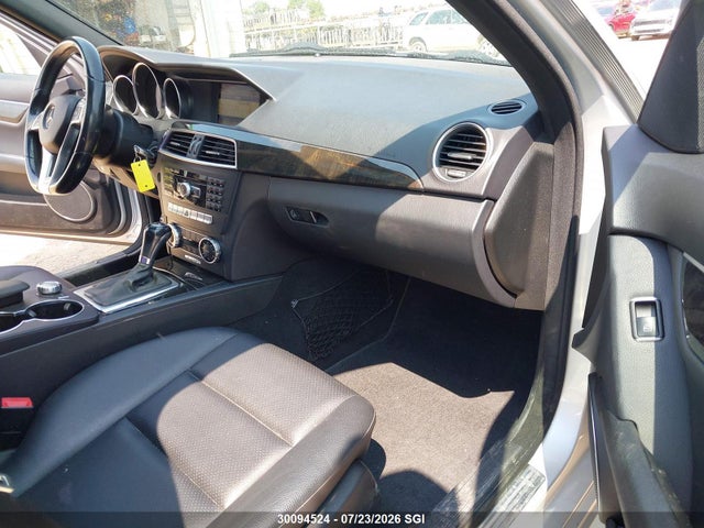 Aukcja sprzedaży 2012 Mercedes-benz C 300 4matic, vin: WDDGF8BB0CA636657, numer aukcji: 30094524