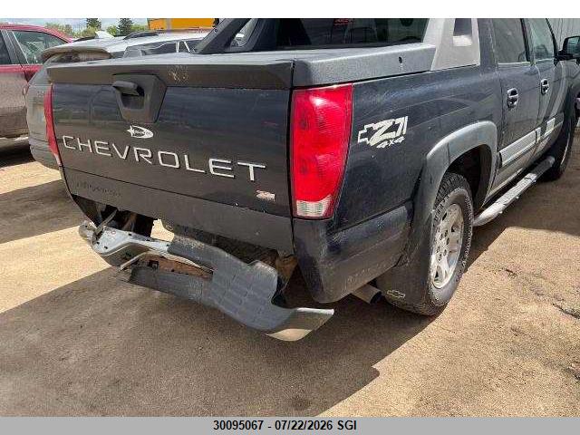 2004 Chevrolet Avalanche K1500 მანქანა იყიდება აუქციონზე, vin: 3GNEK12T64G344373, აუქციონის ნომერი: 30095067