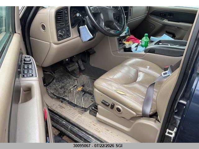 2004 Chevrolet Avalanche K1500 მანქანა იყიდება აუქციონზე, vin: 3GNEK12T64G344373, აუქციონის ნომერი: 30095067
