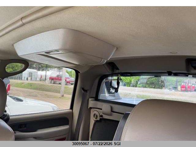 2004 Chevrolet Avalanche K1500 მანქანა იყიდება აუქციონზე, vin: 3GNEK12T64G344373, აუქციონის ნომერი: 30095067