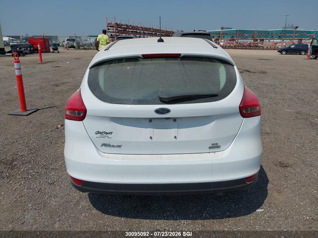 Ford FOCUS SE 2016 1FADP3KE1GL341932 Image 15
