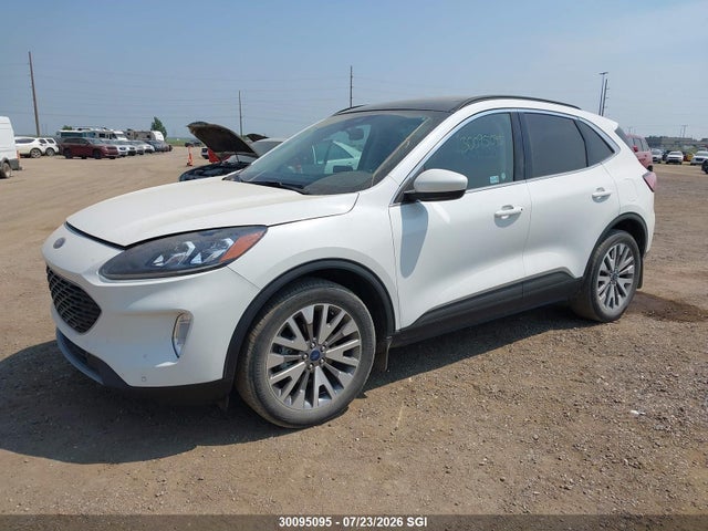 Ford Escape Titanium 2022 1FMCU9J90NUA50802 Image 2