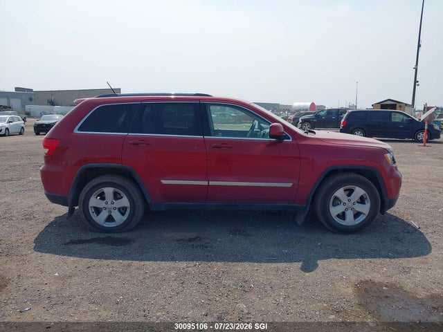 30095106 :رقم المزاد ، 1J4RR4GG8BC543549 vin ، 2011 Jeep Grand Cherokee Laredo مزاد بيع