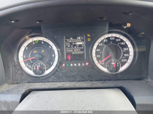 3C6RR7KT8LG305606 RAM 1500 Classic Tradesman/express