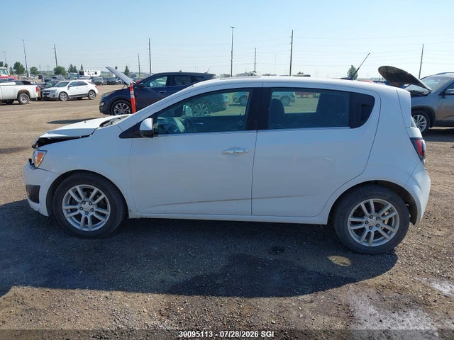1G1JC6EH4E4126576 Chevrolet SONIC LT
