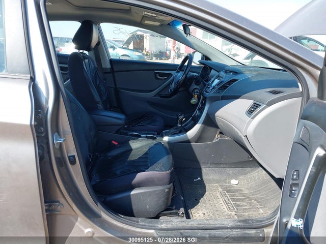 Продажа на аукционе авто 2014 Hyundai Elantra Se/sport/limited, vin: 5NPDH4AE4EH471784, номер лота: 30095125