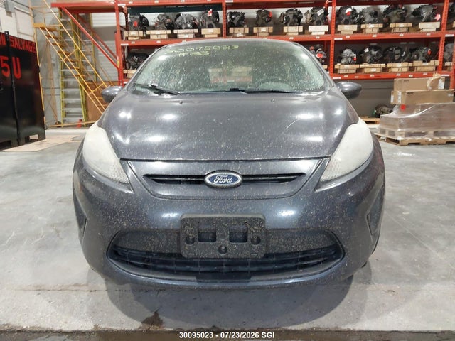 30095023 :رقم المزاد ، 3FADP4EJ1DM145479 vin ، 2013 Ford Fiesta Se مزاد بيع