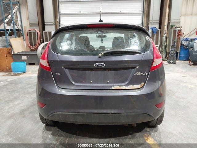 30095023 :رقم المزاد ، 3FADP4EJ1DM145479 vin ، 2013 Ford Fiesta Se مزاد بيع