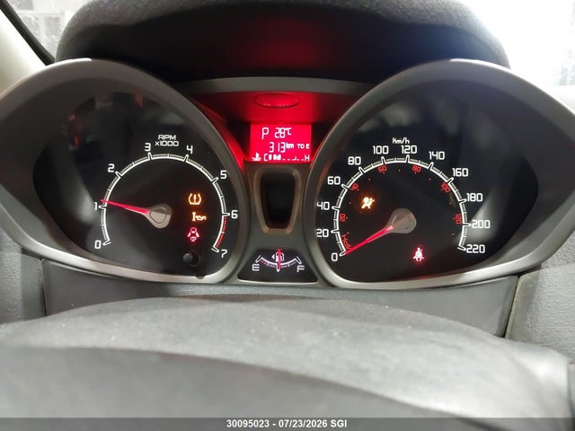 30095023 :رقم المزاد ، 3FADP4EJ1DM145479 vin ، 2013 Ford Fiesta Se مزاد بيع