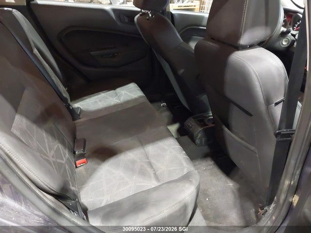 30095023 :رقم المزاد ، 3FADP4EJ1DM145479 vin ، 2013 Ford Fiesta Se مزاد بيع