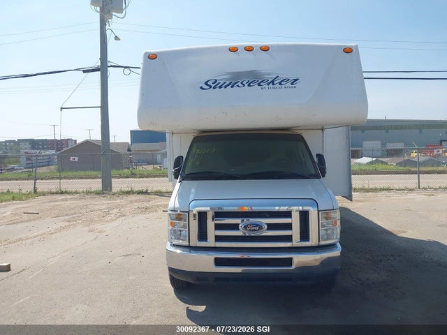 Продажа на аукционе авто 2013 Ford Econoline E450 Super Duty Cutwy Van, vin: 1FDXE4FS5DDA67915, номер лота: 30092367