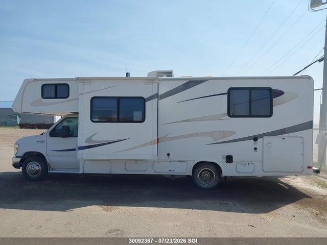 Продажа на аукционе авто 2013 Ford Econoline E450 Super Duty Cutwy Van, vin: 1FDXE4FS5DDA67915, номер лота: 30092367