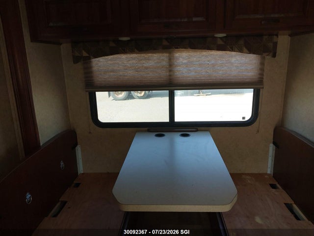 Продажа на аукционе авто 2013 Ford Econoline E450 Super Duty Cutwy Van, vin: 1FDXE4FS5DDA67915, номер лота: 30092367