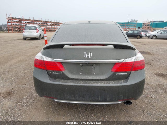 Honda Accord Touring 2015 1HGCR2F98FA804894 Image 15